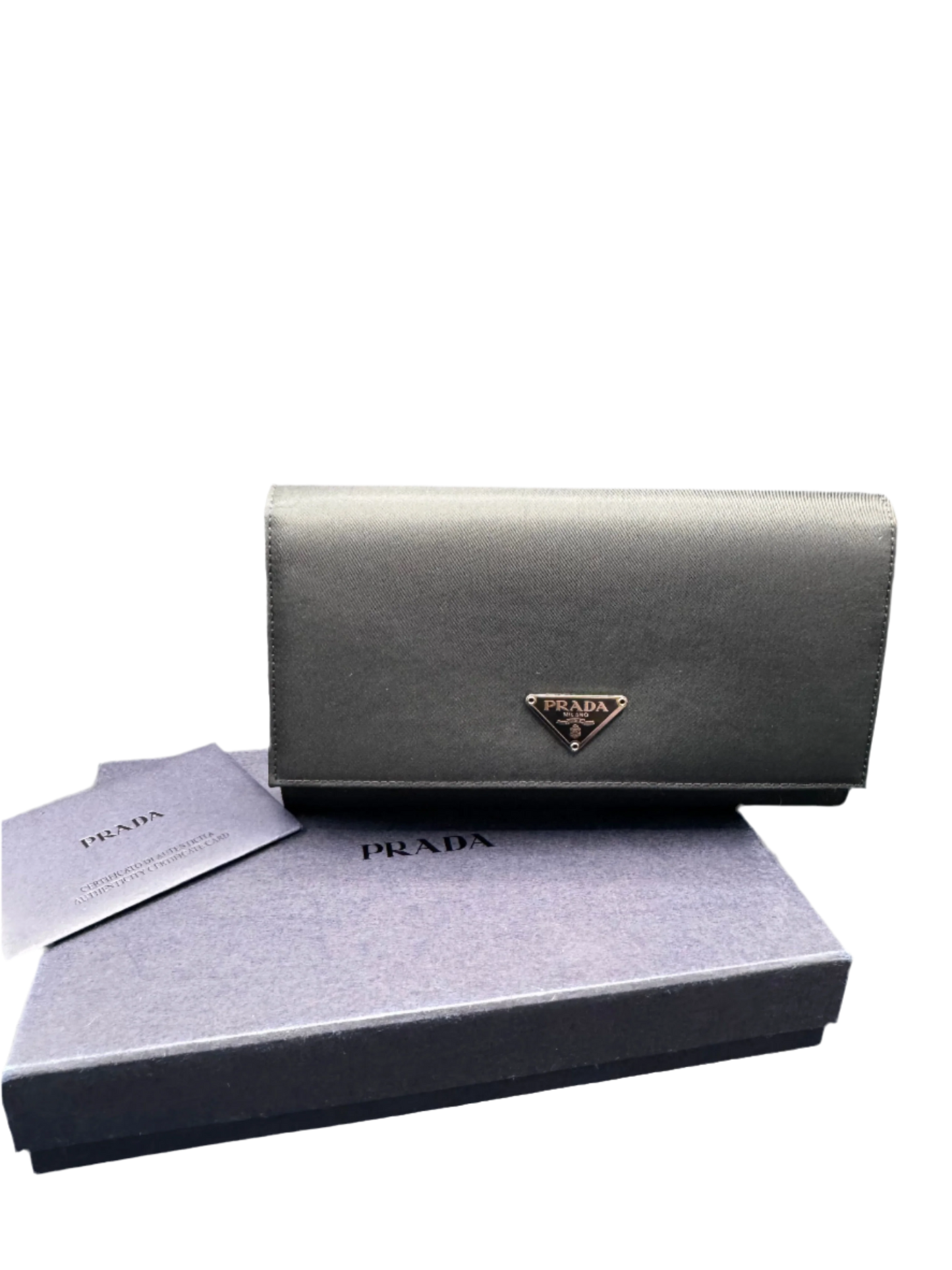 Prada Portafoglio Tessuto Nylon Flap Wallet M608